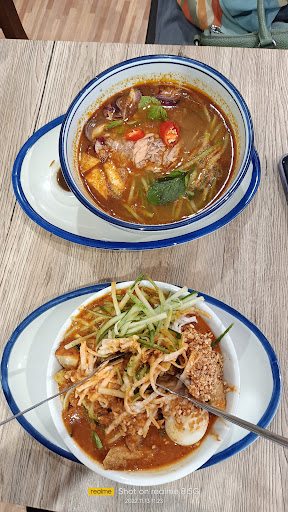 Mangkuk Ayam Laksa @ MesaMall