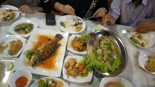 Restoran Huwaina Seafood