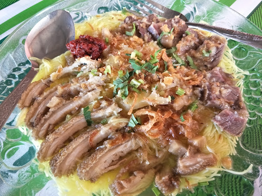 Abah Long Corner, Bihun Sup, Masakan Panas, dan Lain-lain