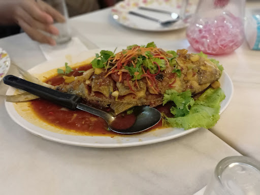 Restoran Warisan Kari Kepala Ikan
