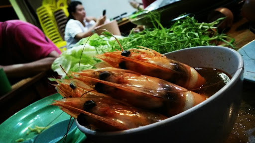 NEW QQ STEAMBOAT CAFE