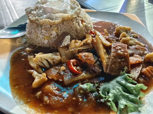 MB Bistro Borneo