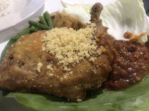 Ayam Penyat Best @ Summit USJ