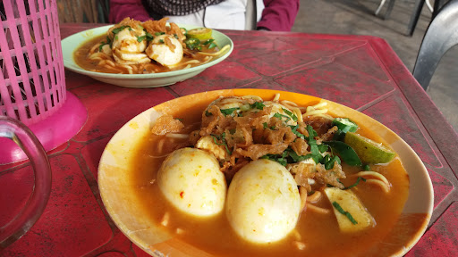 D MEE REBUS CORNER
